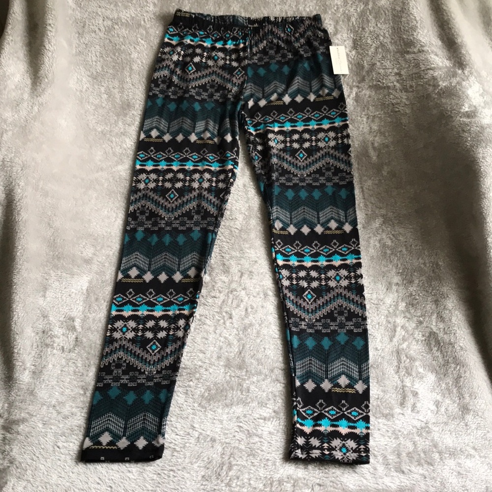 Bobbie Brooks Leggings.